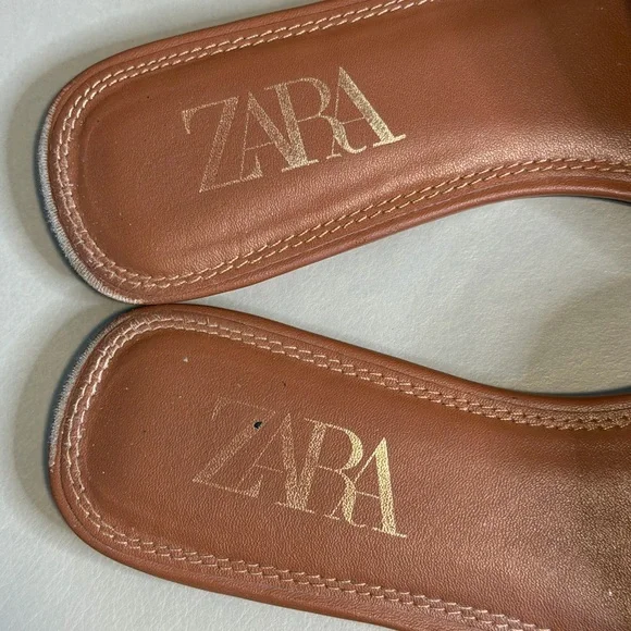 ZARA Raised Detail Brown Leather Slides. Size EU 37/US 6.5 - Picture 7 of 12